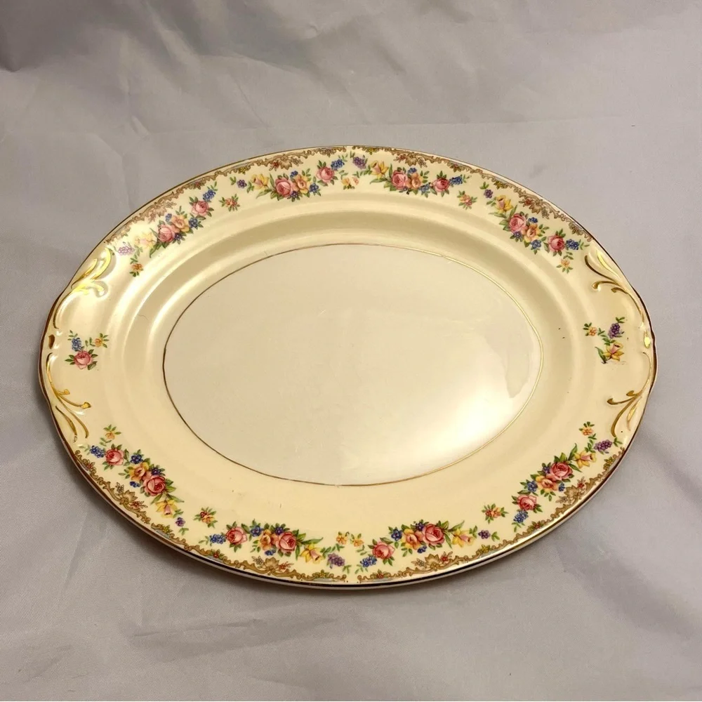 Crown Potteries 11
